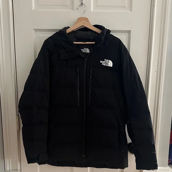 The North Face Women’s Corefire Black Puffer Jacket - Picture 1 of 4